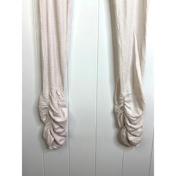 Intimately Free People Pale Pink Waffle Knit Ruched Leggings Size Large - Picture 4 of 8